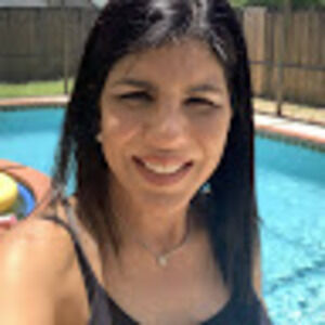 Meet your Posher, Cristina